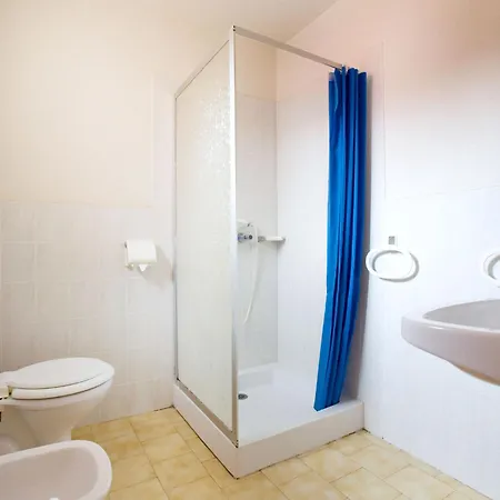 Kompleks wypoczynkowy Grand App- Rdc- 6 Pers- By Interhome *