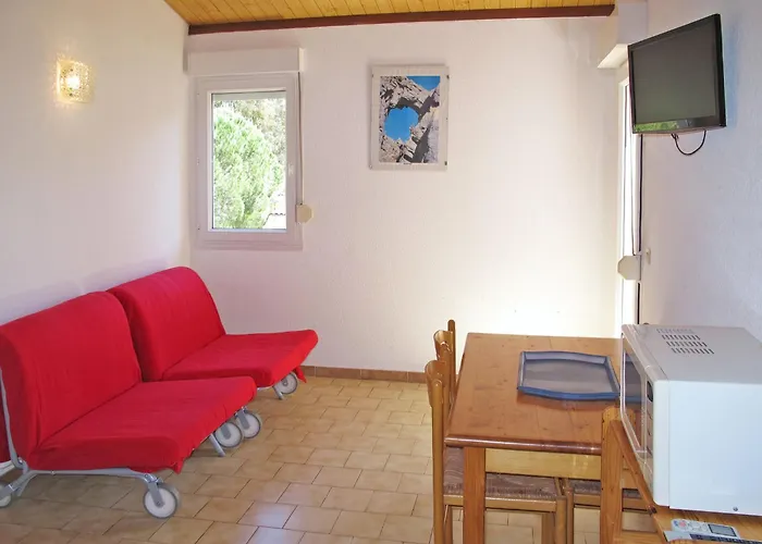 Grand App- Rdc- 6 Pers- By Interhome